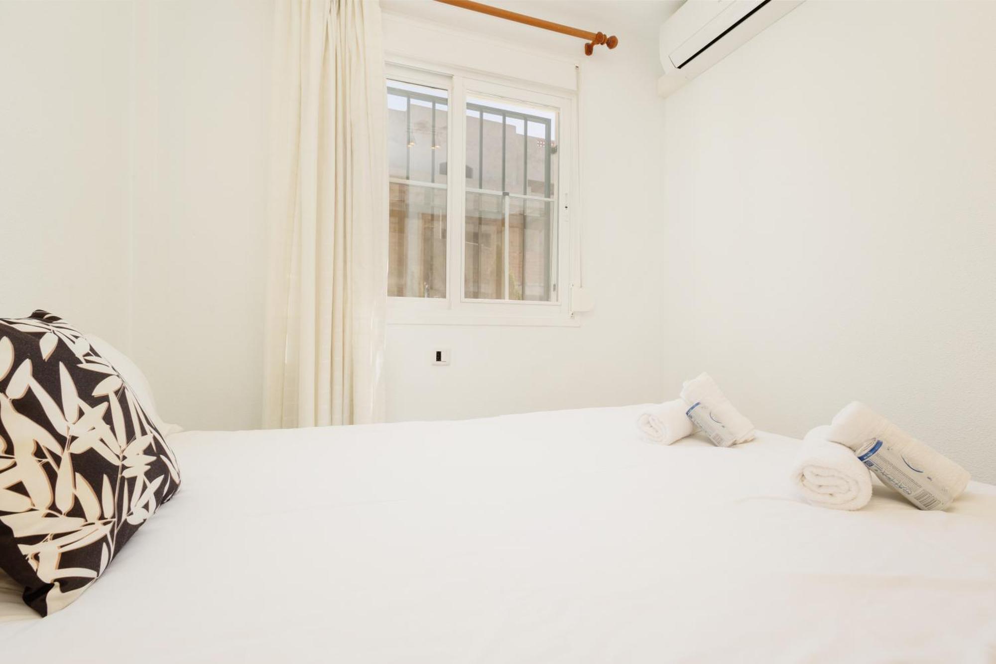 Beautiful Townhouse Walking Distance To The Beach In Costabella, Марбелья Экстерьер фото